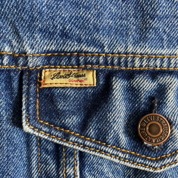 Levi Strauss Signature Trucker Jean Jacket - Picture 6 of 8